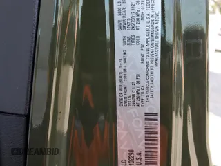 2024 Jeep Gladiator Sport z VIN 1C6HJTAG6RL102290, wystawiony jako Copart lot #81331014 z przebiegiem 9 930 mil mil oraz Szkoda całkowita • Salvage title. Historia ofert i sprzedaży dostępna na DreamBid. Obrazek 13.