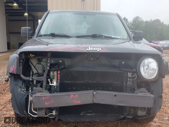 2017 Jeep Patriot Sport with VIN 1C4NJPBA0HD157503, listed as a IAAI auction lot 41957969 with 107,616 mi miles. Bid and sale history available at carsss.com. Image 12.