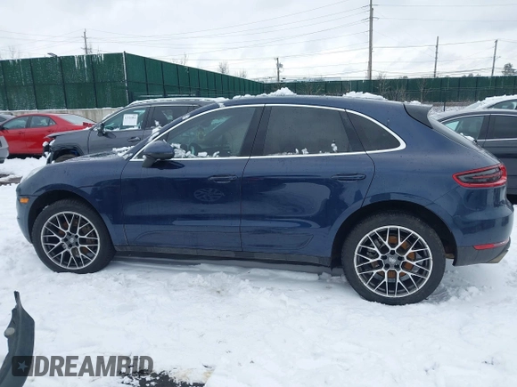 2015 Porsche Macan S with VIN WP1AB2A56FLB41567, listed as a IAAI auction lot 41539652 with 90,192 mi miles and . Bid and sale history available at DreamBid. Image 14.