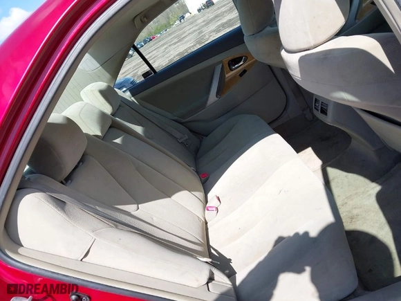 2007 Toyota Camry CE with VIN JTNBE46K573115563, listed as a IAAI auction lot 41971937 with 132,427 mi miles. Bid and sale history available at carsss.com. Image 8.