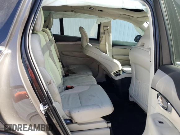 2024 Volvo XC90 Core Bright Theme with VIN YV4L12PK8R1204661, listed as a Copart auction lot 51439165 with 48,382 mi miles and Clean Title. Bid and sale history available at carsss.com. Image 11.