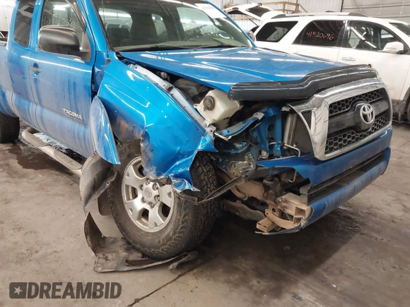 2011 Toyota Tacoma z VIN 5TFUX4EN1BX007462, wystawiony jako IAAI lot #41516380 z przebiegiem 93 111 mil mil oraz . Historia ofert i sprzedaży dostępna na DreamBid. Obrazek 6.