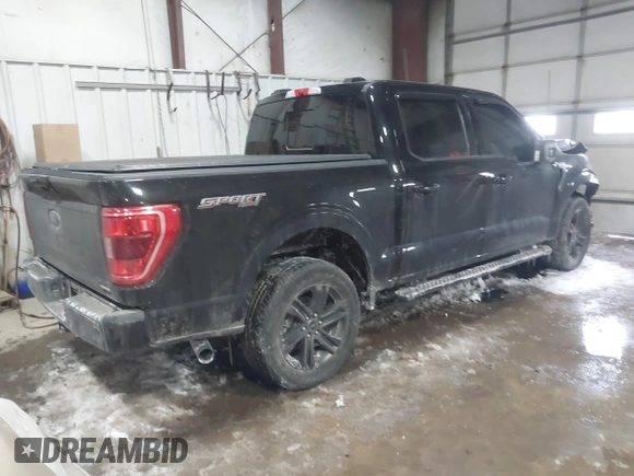 2022 Ford F-150 XL z VIN 1FTEW1EP5NKD88452, wystawiony jako IAAI lot #41606823 z przebiegiem 35 007 mil mil oraz . Historia ofert i sprzedaży dostępna na DreamBid. Obrazek 4.