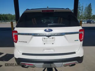 2016 Ford Explorer Platinum z VIN 1FM5K8HT5GGB26980, wystawiony jako IAAI lot #42674613 z przebiegiem 94 957 mil mil oraz . Historia ofert i sprzedaży dostępna na DreamBid. Obrazek 17.