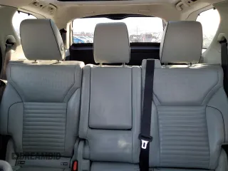 2017 Land Rover Discovery HSE Luxury with VIN SALRHBBV5HA025561, listed as a Copart auction lot 88126015 with 75,727 mi miles and Salvage Title. Bid and sale history available at DreamBid. Image 10.