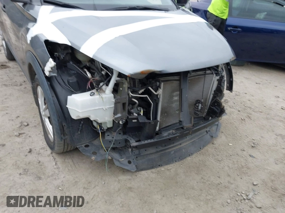 2020 Nissan Kicks S z VIN 3N1CP5BV9LL530914, wystawiony jako IAAI lot #41963479 z przebiegiem 93 062 mil mil oraz . Historia ofert i sprzedaży dostępna na DreamBid. Obrazek 6.