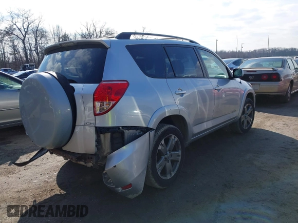 2008 Toyota RAV4 Sport with VIN JTMBK32V686042551, listed as a IAAI auction lot 41537816 with 246,477 mi miles. Bid and sale history available at carsss.com. Image 4.