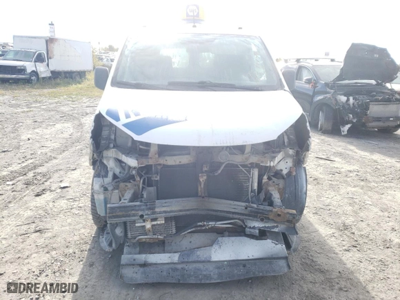 2014 Nissan NV200 SV with VIN 3N6CM0KN4EK700742, listed as a Copart auction lot 72546744 with 295,000 mi miles and Salvage Title. Bid and sale history available at carsss.com. Image 5.