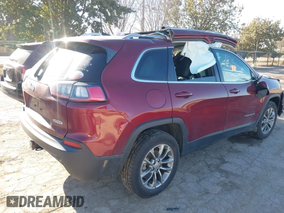 2019 Jeep Cherokee Latitude Plus z VIN 1C4PJLLB8KD246932, wystawiony jako IAAI lot #41448678 z przebiegiem 92 021 mil mil oraz . Historia ofert i sprzedaży dostępna na DreamBid. Obrazek 4.
