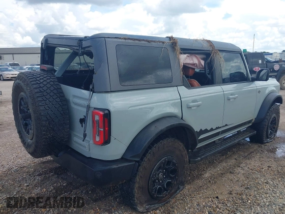 2021 Ford Bronco with VIN 1FMEE5DP6MLA61655, listed as a IAAI auction lot 42492762 with 88,313 mi miles and . Bid and sale history available at DreamBid. Image 4.