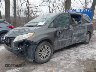 2012 Toyota Sienna XLE AAS with VIN 5TDYK3DCXCS206978, listed as a IAAI auction lot 41374061 with 307,827 mi miles and . Bid and sale history available at DreamBid. Image 6.