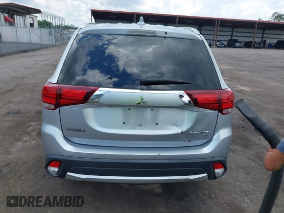 2017 Mitsubishi Outlander SE with VIN JA4AD3A31HZ050863, listed as a IAAI auction lot 42528872 with 98,136 mi miles and . Bid and sale history available at DreamBid. Image 16.