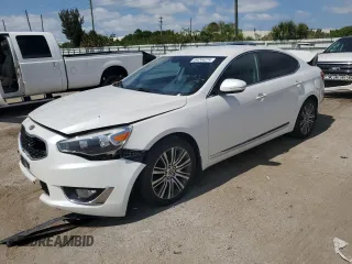 2015 Kia Cadenza Premium with VIN KNALN4D70F5173068, listed as a Copart auction lot 54244274 with 58,478 mi miles and Salvage Title. Bid and sale history available at carsss.com. Image 1.