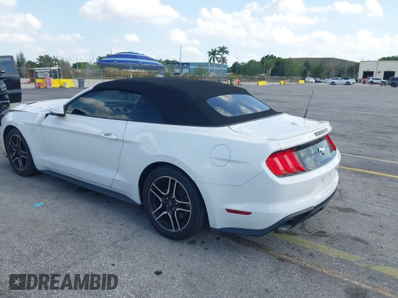 2019 Ford Mustang EcoBoost with VIN 1FATP8UH8K5138811, listed as a IAAI auction lot 41811193 with 90,212 mi miles and . Bid and sale history available at DreamBid. Image 3.
