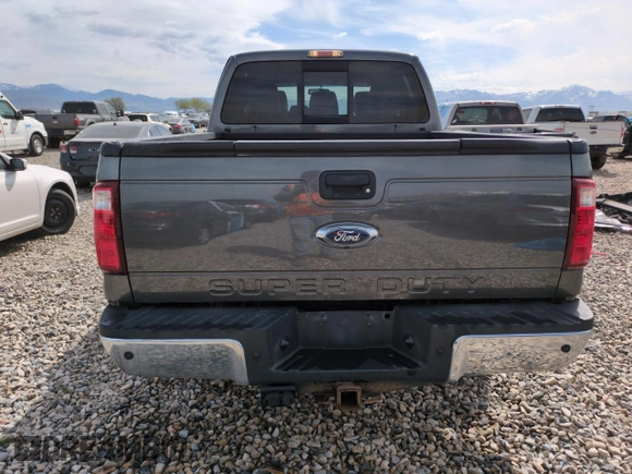 2015 Ford F-350 Platinum with VIN 1FT8W3BT3FEA11466, listed as a Copart auction lot 54264375 with 111,525 mi miles and Salvage Title. Bid and sale history available at DreamBid. Image 6.
