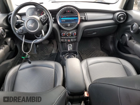 2021 MINI Hardtop 4 Door Oxford Edition with VIN WMWXU7C02M2N92256, listed as a Copart auction lot 62547725 with 175,453 mi miles and Clean title. Bid and sale history available at DreamBid. Image 8.