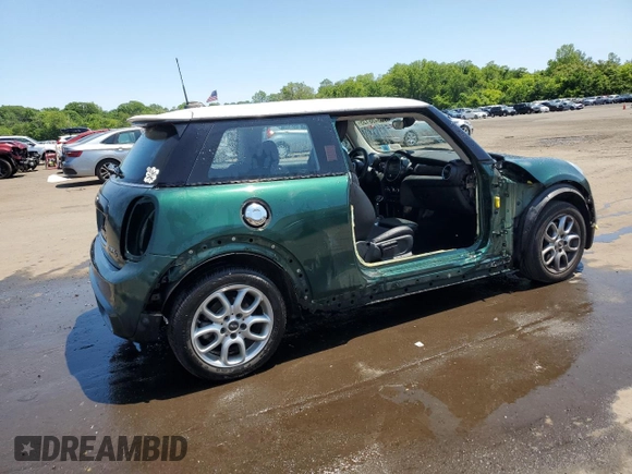 2017 MINI Hardtop Cooper S z VIN WMWXP7C57H3B93817, wystawiony jako Copart lot #59488135 z przebiegiem 68 596 mil mil oraz Szkoda całkowita • Salvage title. Historia ofert i sprzedaży dostępna na DreamBid. Obrazek 3.