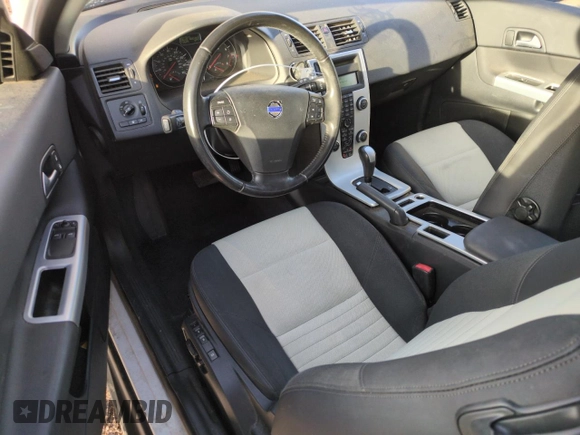 2013 Volvo C30 T5 with VIN YV1672MK2D2301788, listed as a Copart auction lot 49903675 with 74,268 mi miles and Salvage Title. Bid and sale history available at DreamBid. Image 8.