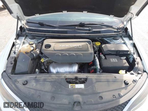2016 Chrysler 200 Limited with VIN 1C3CCCAB1GN122910, listed as a IAAI auction lot 41836657 with 109,182 mi miles. Bid and sale history available at carsss.com. Image 10.