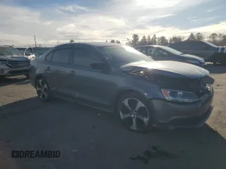 2014 Volkswagen Jetta TDI w/Premium with VIN 3VW3L7AJ4EM323098, listed as a Copart auction lot 81103934 with 96,205 mi miles and Salvage title. Bid and sale history available at DreamBid. Image 4.