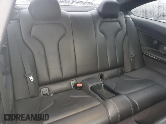 2015 BMW M4 with VIN WBS3R9C54FK330180, listed as a Copart auction lot 40706044 with 69,474 mi miles. Bid and sale history available at carsss.com. Image 10.