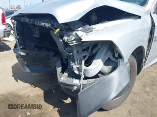 2017 Ram 1500 Tradesman с VIN 3C6JR6DG8HG703025, выставлен на аукционе IAAI как лот 42327716 с пробегом 136 342 миль миль и . История ставок и продаж доступна на DreamBid. Изображение 6.