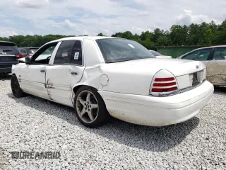 2006 Ford Police Interceptor with VIN 2FAFP71W26X122487, listed as a Copart auction lot 60109125 with Not provided miles and Salvage title. Bid and sale history available at DreamBid. Image 2.