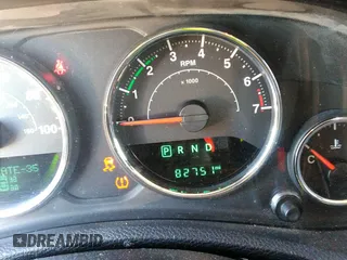 2015 Jeep Wrangler Unlimited Sahara with VIN 1C4BJWEG0FL568237, listed as a IAAI auction lot 41697726 with 82,751 mi miles. Bid and sale history available at carsss.com. Image 15.