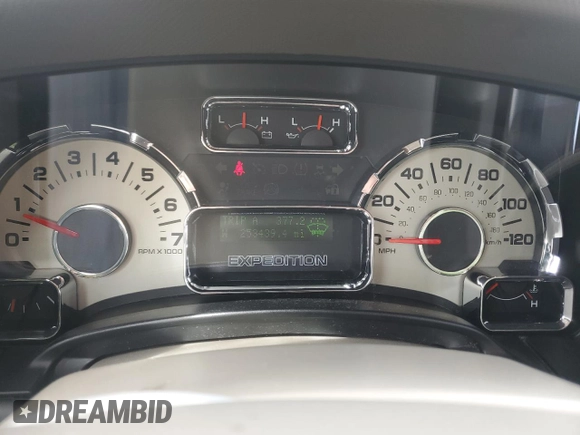 2010 Ford Expedition Limited with VIN 1FMJU2A57AEB21526, listed as a Copart auction lot 56208795 with 253,439 mi miles and Salvage title. Bid and sale history available at DreamBid. Image 9.