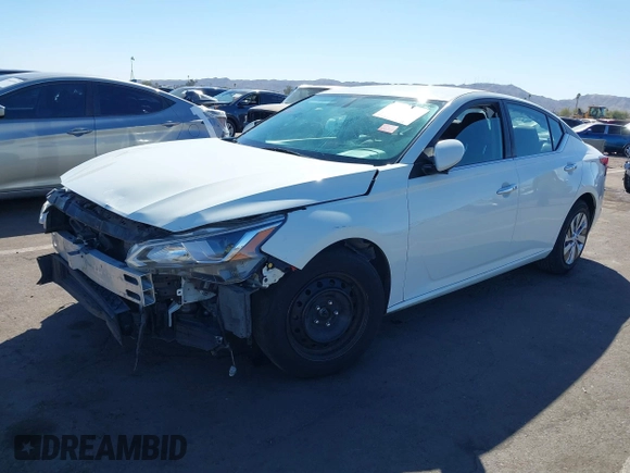 2019 Nissan Altima S with VIN 1N4BL4BV0KC217944, listed as a IAAI auction lot 41554185 with 121,514 mi miles and . Bid and sale history available at DreamBid. Image 2.