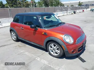 2013 MINI Hardtop with VIN WMWSU3C54DT545660, listed as a IAAI auction lot 42737468 with 41,059 mi miles and . Bid and sale history available at DreamBid. Image 1.