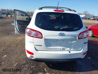 2010 Hyundai Santa Fe GLS with VIN 5NMSG3AB2AH393670, listed as a IAAI auction lot 41822377 with 166,522 mi miles. Bid and sale history available at carsss.com. Image 6.