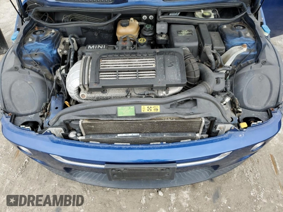 2003 MINI Hardtop S with VIN WMWRE33423TD74010, listed as a Copart auction lot 45301055 with 81,331 mi miles and Clean Title. Bid and sale history available at DreamBid. Image 11.