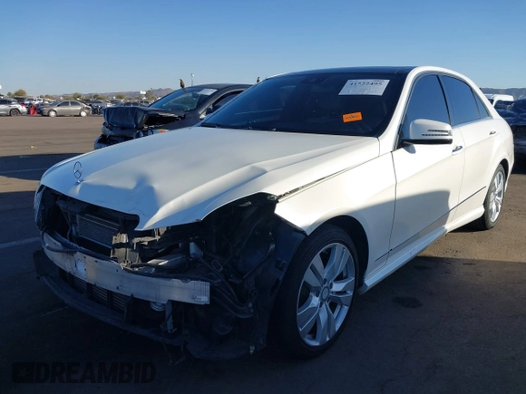 2013 Mercedes-Benz E-Class E 350 Luxury BlueTEC with VIN WDDHF2EB5DA675484, listed as a IAAI auction lot 41522495 with 99,618 mi miles. Bid and sale history available at carsss.com. Image 6.