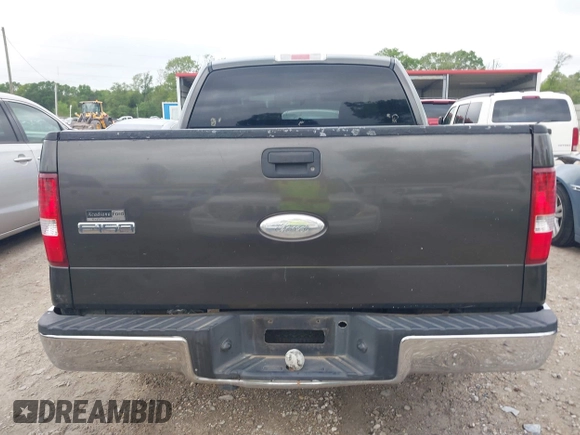 2006 Ford F-150 XLT with VIN 1FTRW12W96FA87318, listed as a IAAI auction lot 41936492 with 221,709 mi miles. Bid and sale history available at carsss.com. Image 16.