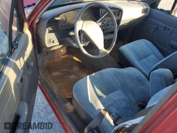 1994 Toyota Pickup DX with VIN JT4RN93P2R5094405, listed as a Copart auction lot 87958845 with 245,227 mi miles and Clean title. Bid and sale history available at DreamBid. Image 8.