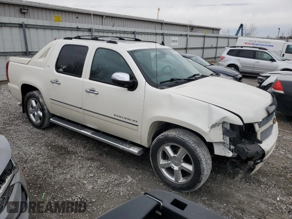 2012 Chevrolet Avalanche LTZ with VIN 3GNTKGE7XCG281513, listed as a Copart auction lot 48007475 with 205,791 mi miles and Salvage title. Bid and sale history available at DreamBid. Image 4.