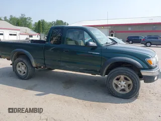 2002 Toyota Tacoma with VIN 5TEWM72NX2Z097369, listed as a IAAI auction lot 42476892 with 90,855 mi miles and . Bid and sale history available at DreamBid. Image 14.