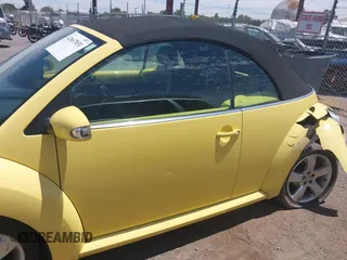 2007 Volkswagen Beetle with VIN 3VWSG31Y27M420387, listed as a IAAI auction lot 42667031 with 140,584 mi miles and . Bid and sale history available at DreamBid. Image 14.