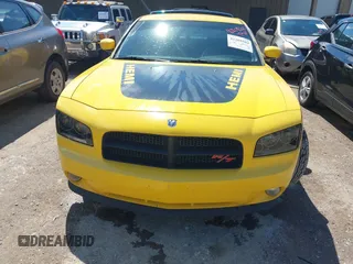 2006 Dodge Charger R/T with VIN 2B3KA53H36H347672, listed as a IAAI auction lot 42208502 with 86,386 mi miles and . Bid and sale history available at carsss.com. Image 6.