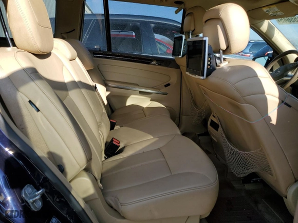 2011 Mercedes-Benz GL-Class GL 450 with VIN 4JGBF7BE3BA627423, listed as a Copart auction lot 89155645 with 204,721 mi miles and Clean Title. Bid and sale history available at carsss.com. Image 11.