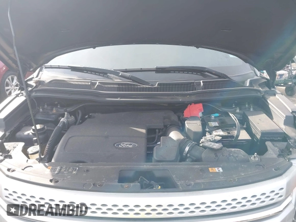 2013 Ford Explorer XLT with VIN 1FM5K8D88DGA39815, listed as a IAAI auction lot 41904526 with 141,770 mi miles and . Bid and sale history available at DreamBid. Image 10.