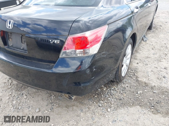 2009 Honda Accord EX-L with VIN 1HGCP36899A014091, listed as a IAAI auction lot 42122450 with 152,374 mi miles and . Bid and sale history available at DreamBid. Image 6.