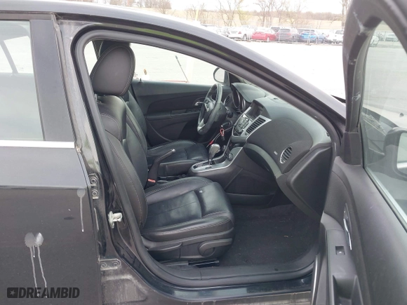 2011 Chevrolet Cruze LT w/2LT with VIN 1G1PG5S9XB7105604, listed as a IAAI auction lot 42019978 with 123,090 mi miles. Bid and sale history available at carsss.com. Image 5.
