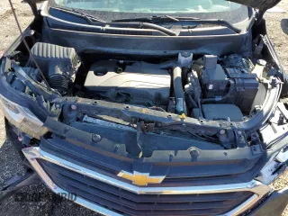 2019 Chevrolet Equinox LT z VIN 2GNAXKEV9K6186400, wystawiony jako Copart lot #47995895 z przebiegiem 133 364 mil mil oraz Szkoda całkowita • Salvage title. Historia ofert i sprzedaży dostępna na DreamBid. Obrazek 12.