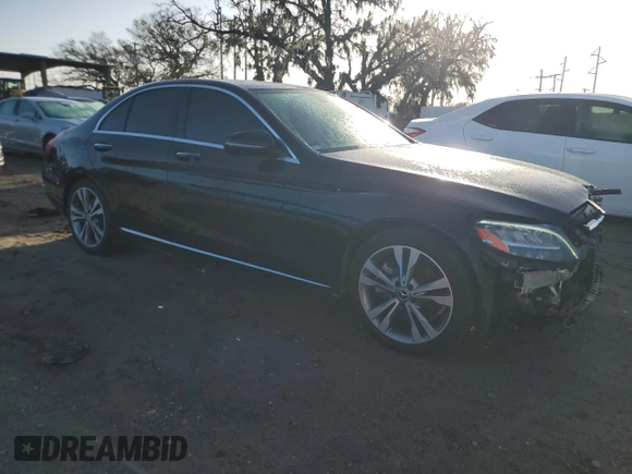 2019 Mercedes-Benz C 300 with VIN 55SWF8DB2KU286990, listed as a Copart auction lot 78769374 with 83,101 mi miles and Salvage title. Bid and sale history available at DreamBid. Image 4.