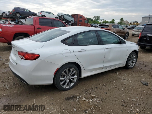 2015 Chrysler 200 S with VIN 1C3CCCBB2FN566004, listed as a Copart auction lot 61148745 with 120,397 mi miles and Clean title. Bid and sale history available at DreamBid. Image 3.