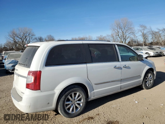 2015 Chrysler Town & Country Limited Platinum with VIN 2C4RC1GG6FR742540, listed as a Copart auction lot 42655965 with 135,227 mi miles and Salvage Title. Bid and sale history available at carsss.com. Image 3.