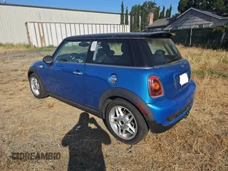 2009 MINI Hardtop S with VIN WMWMF73519TW86705, listed as a Copart auction lot 59819515 with 80,443 mi miles and Clean title. Bid and sale history available at DreamBid. Image 3.