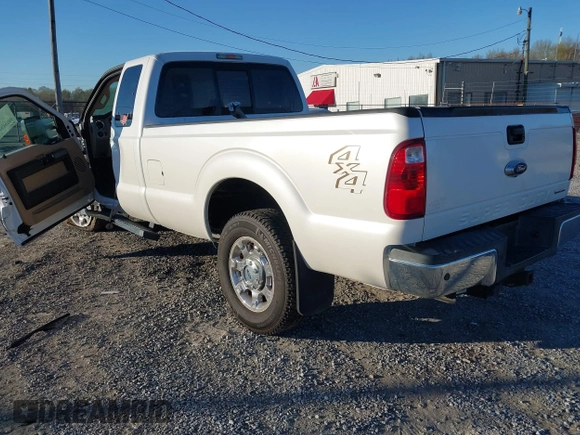 2016 Ford Super Duty F-250 SRW XLT with VIN 1FT7X2B69GEB82415, listed as a IAAI auction lot 41839758 with 45,000 mi miles. Bid and sale history available at carsss.com. Image 3.